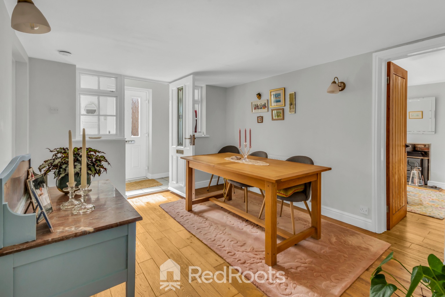 2 bed detached house for sale in Sandbeds Lane, Westwoodside, Doncaster, Lincolnshire, DN9 - Property Image 2