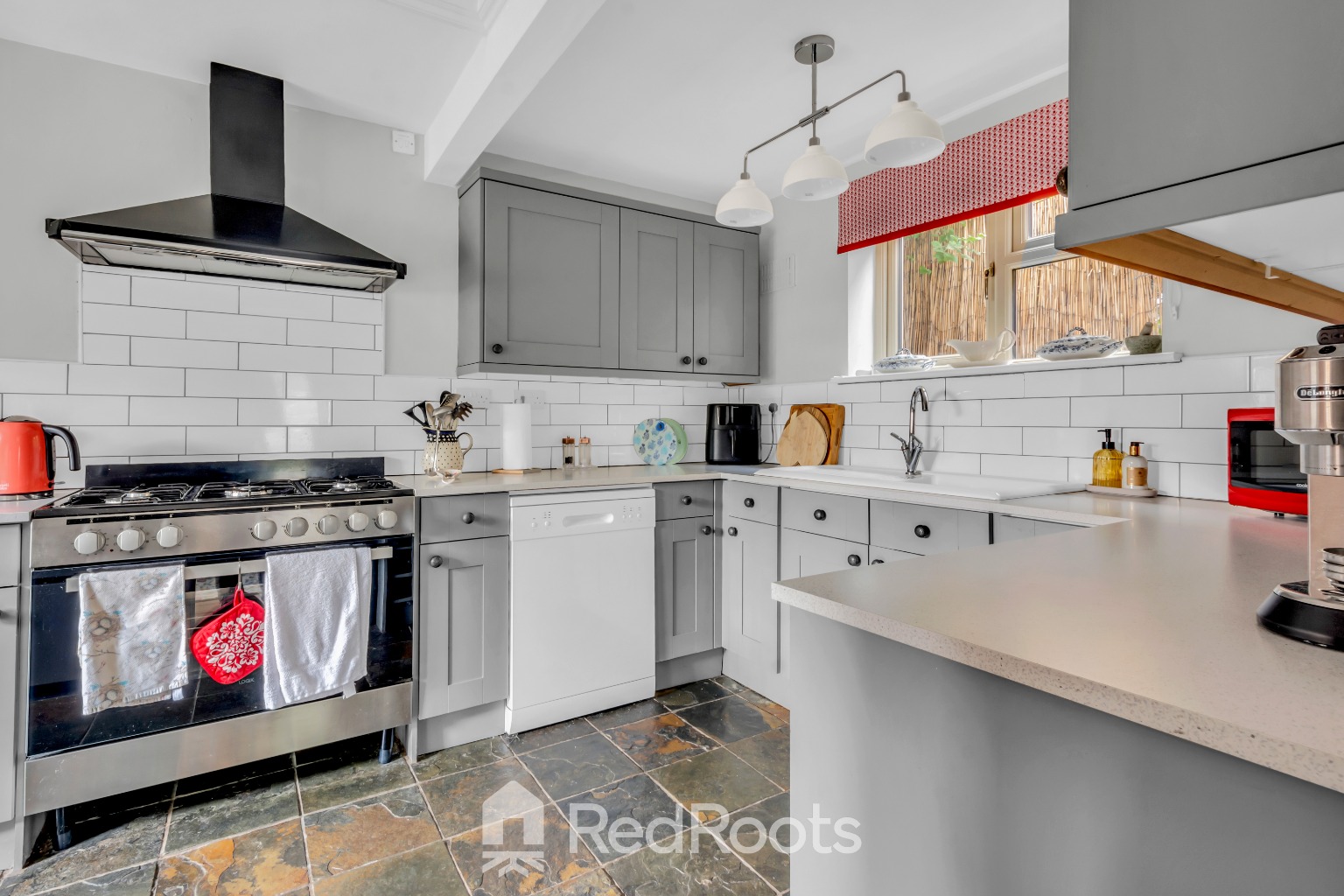 2 bed detached house for sale in Sandbeds Lane, Westwoodside, Doncaster, Lincolnshire, DN9 - Property Image 18