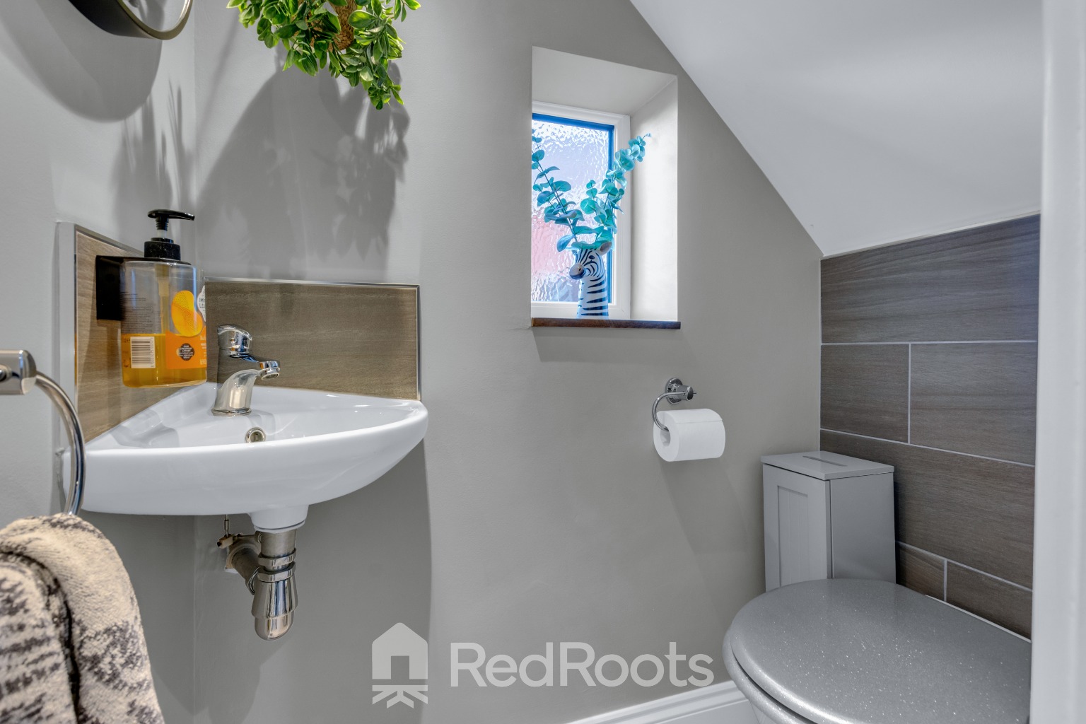 4 bed semi-detached house for sale in Melton Road, Sprotbrough, Doncaster, South Yorkshire, DN5  - Property Image 28