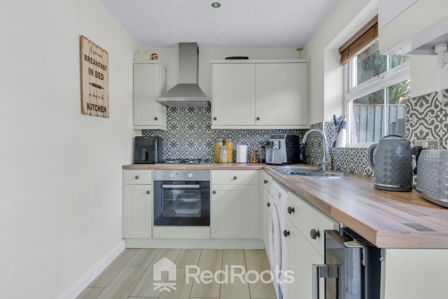 2 bed semi-detached house for sale in Oak Court, Sprotbrough, Doncaster, DN5  - Property Image 6
