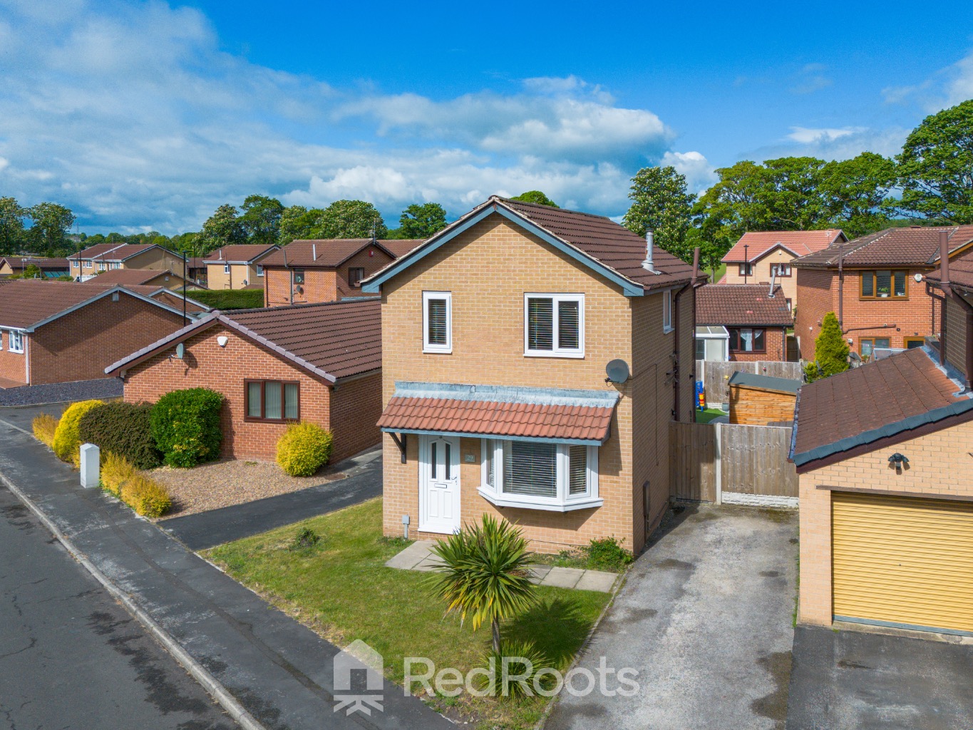 3 bed detached house for sale in Valiant Gardens, Sprotbrough, Doncaster, DN5  - Property Image 1