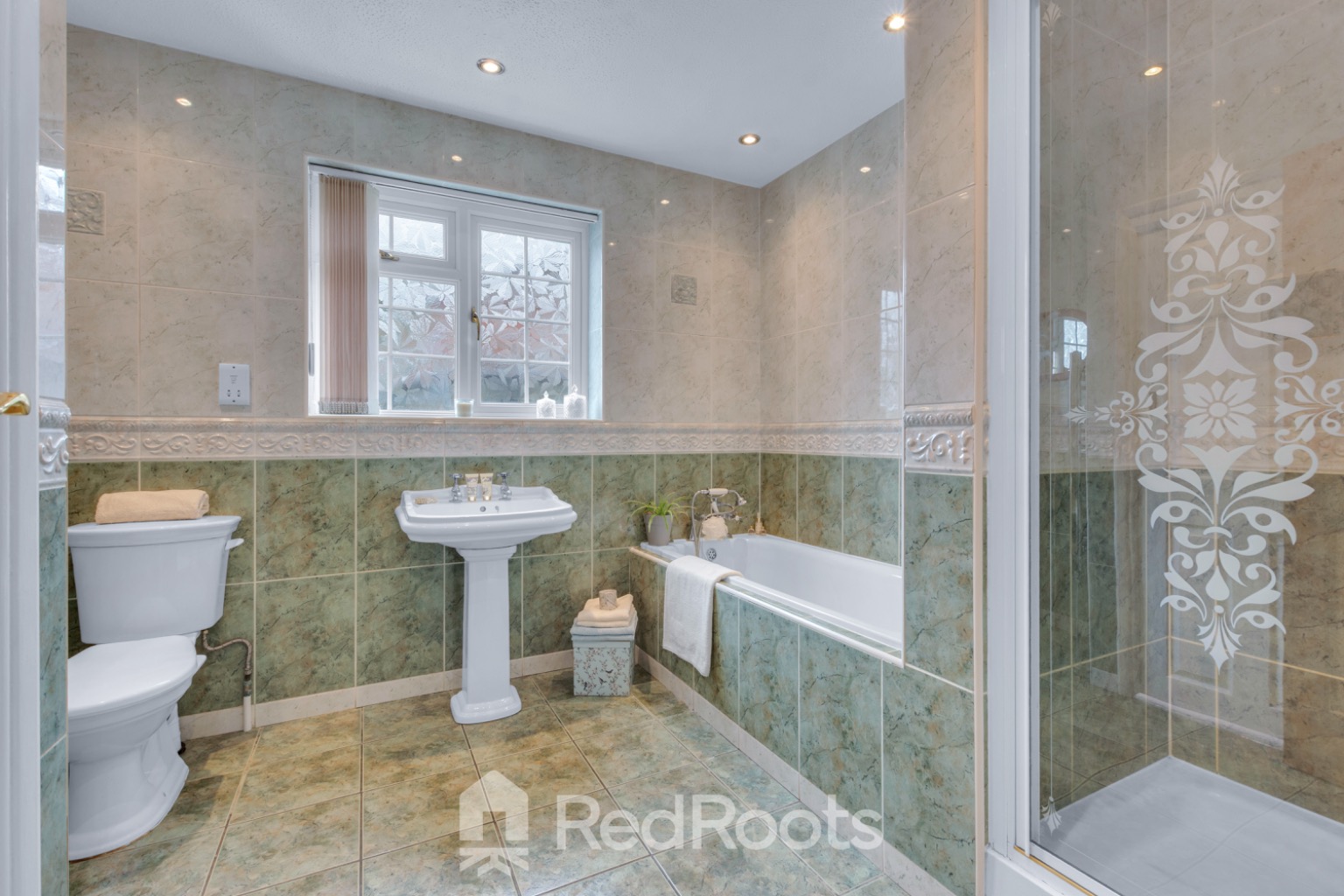 6 bed detached bungalow for sale in Pickburn Lane, Pickburn, DN5  - Property Image 25