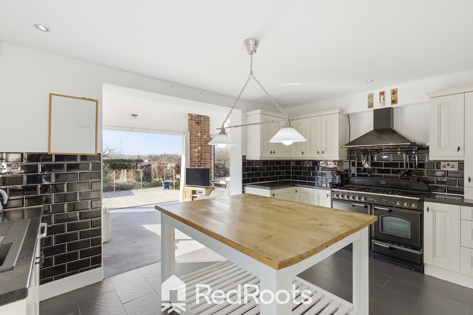 4 bed detached house for sale in Doncaster Road, Harlington, Doncaster, DN5  - Property Image 4