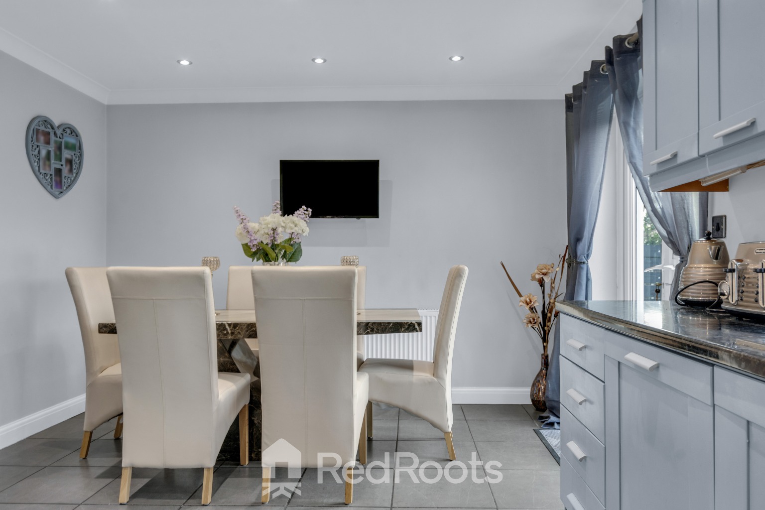 3 bed semi-detached house for sale in Kingsley Avenue, Sprotbrough, Doncaster, DN5  - Property Image 9