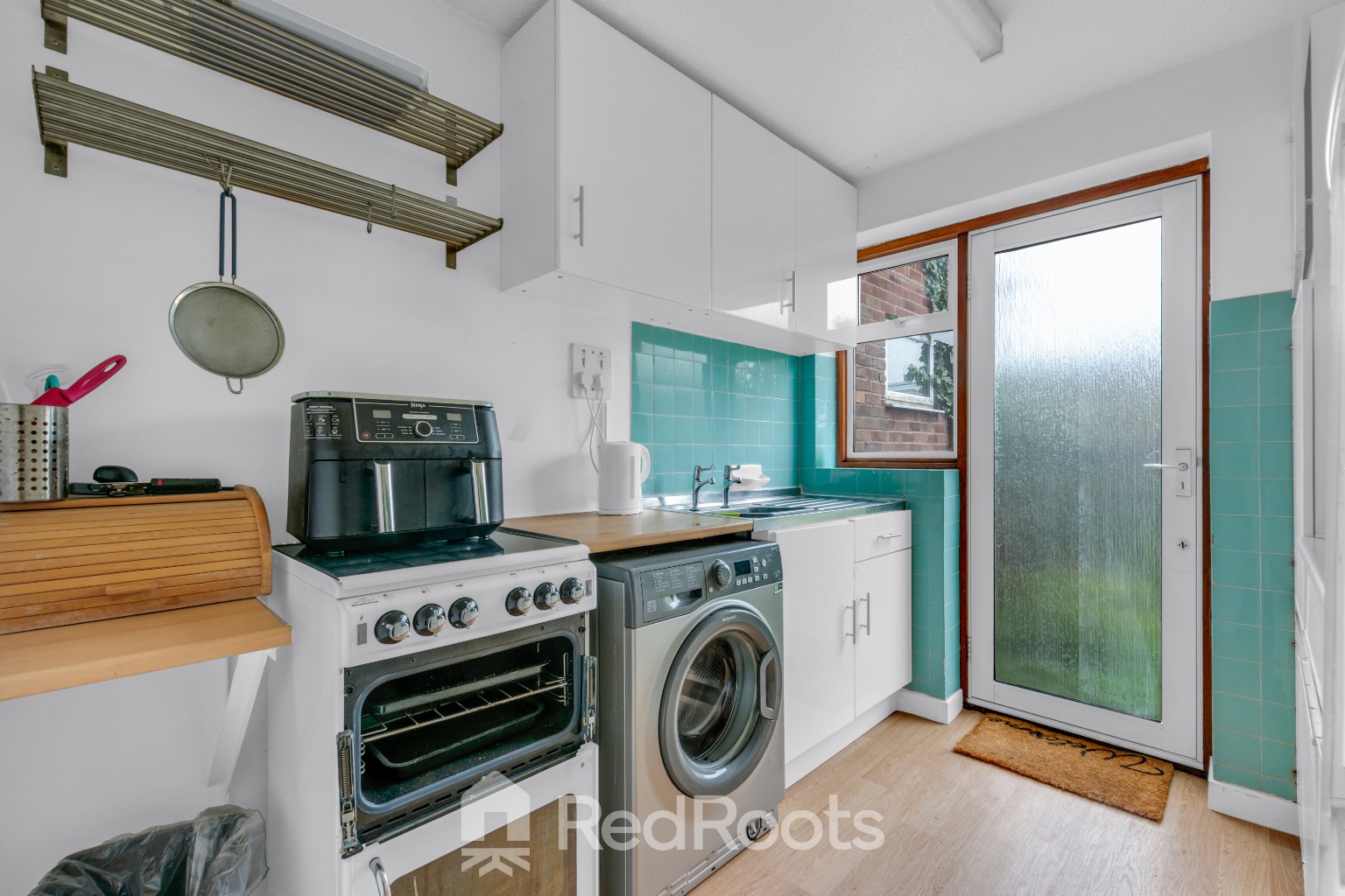 3 bed semi-detached house for sale in Riverhead, Sprotbrough, Doncaster DN5 - Property Image 13