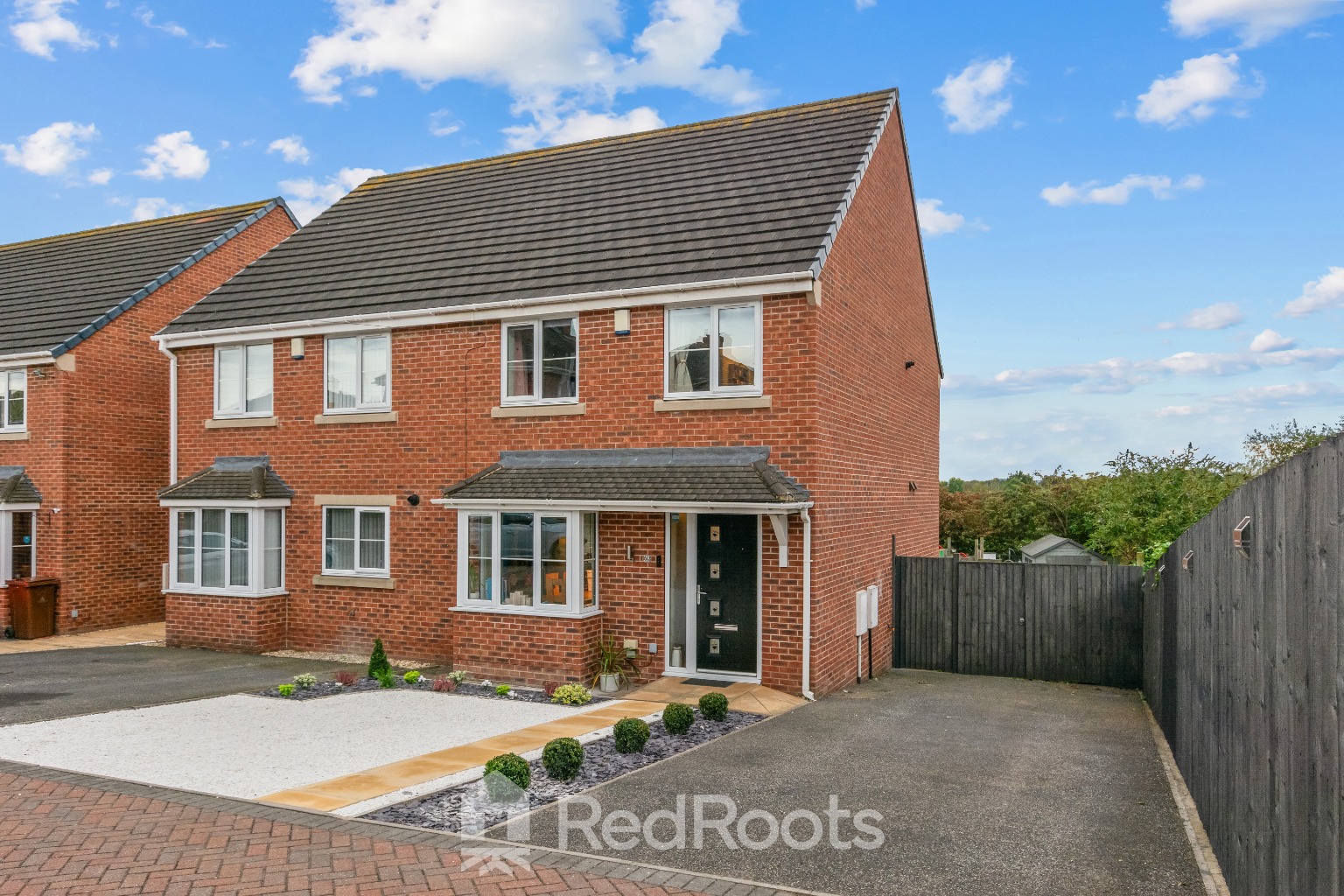 3 bed semi-detached house for sale in Mary Street, Middlecliffe, Barnsley, S72  - Property Image 31