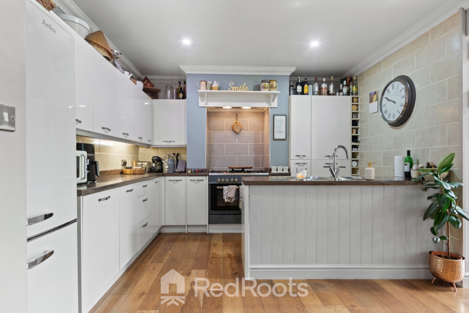 4 bed semi-detached house for sale in Scawthorpe Avenue, Doncaster, South Yorkshire, DN5 - Property Image 10