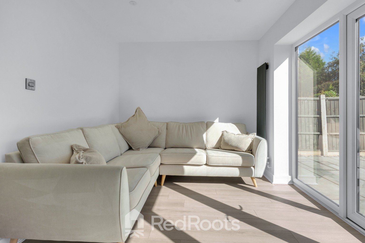 3 bed semi-detached house for sale in Pamela Drive, Warmsworth, Doncaster,  DN4  - Property Image 7