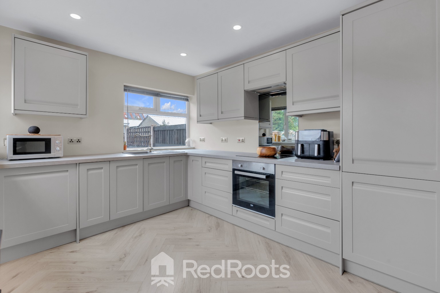 3 bed terraced house for sale in Raymond Road, Doncaster, South Yorkshire, DN5 - Property Image 11