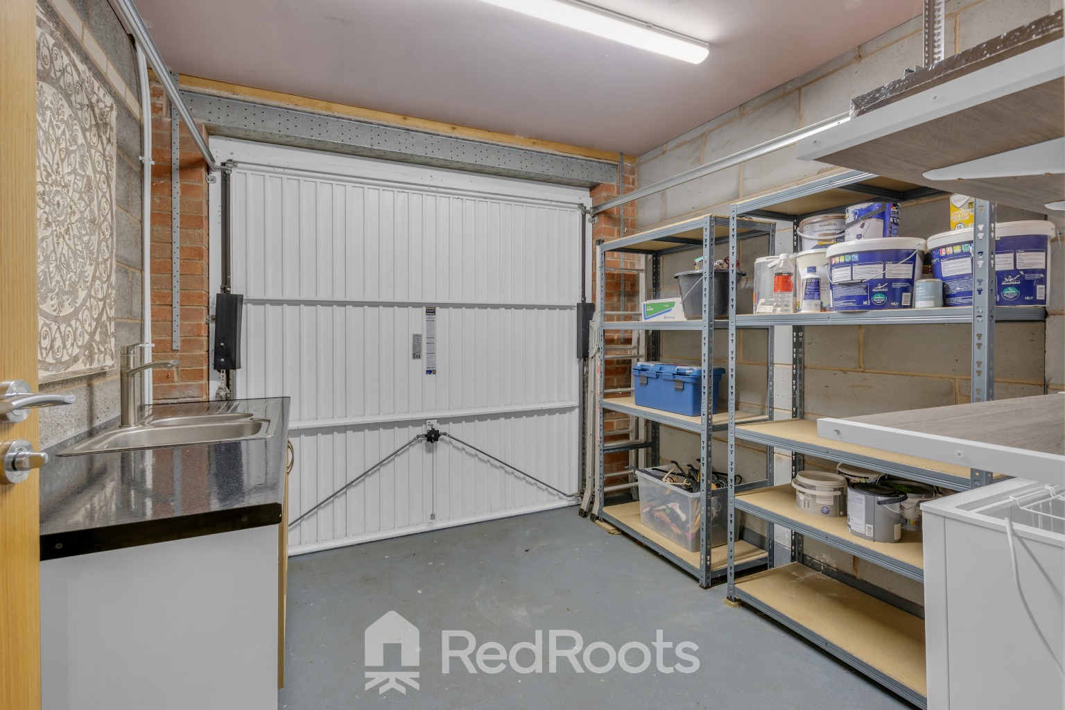 4 bed end of terrace house for sale in Birch Close, Sprotbrough, Doncaster, South Yorkshire, DN5  - Property Image 14