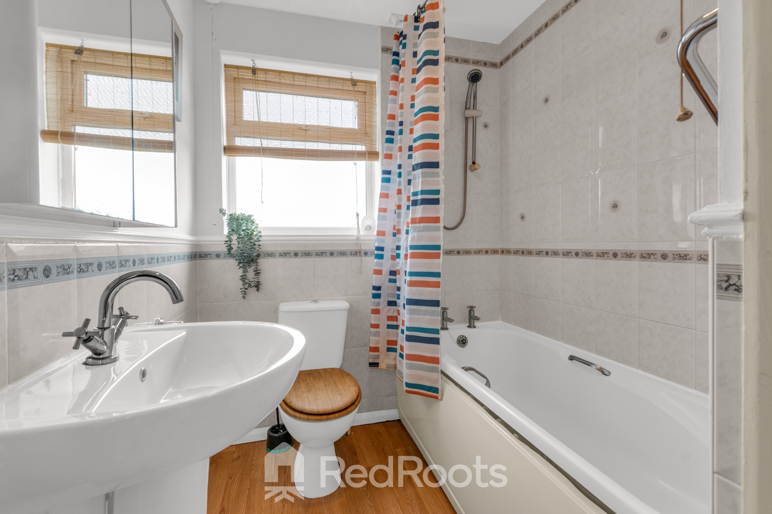 3 bed link detached house for sale in 2 Trent Close, Edlington, Doncaster, DN12  - Property Image 22