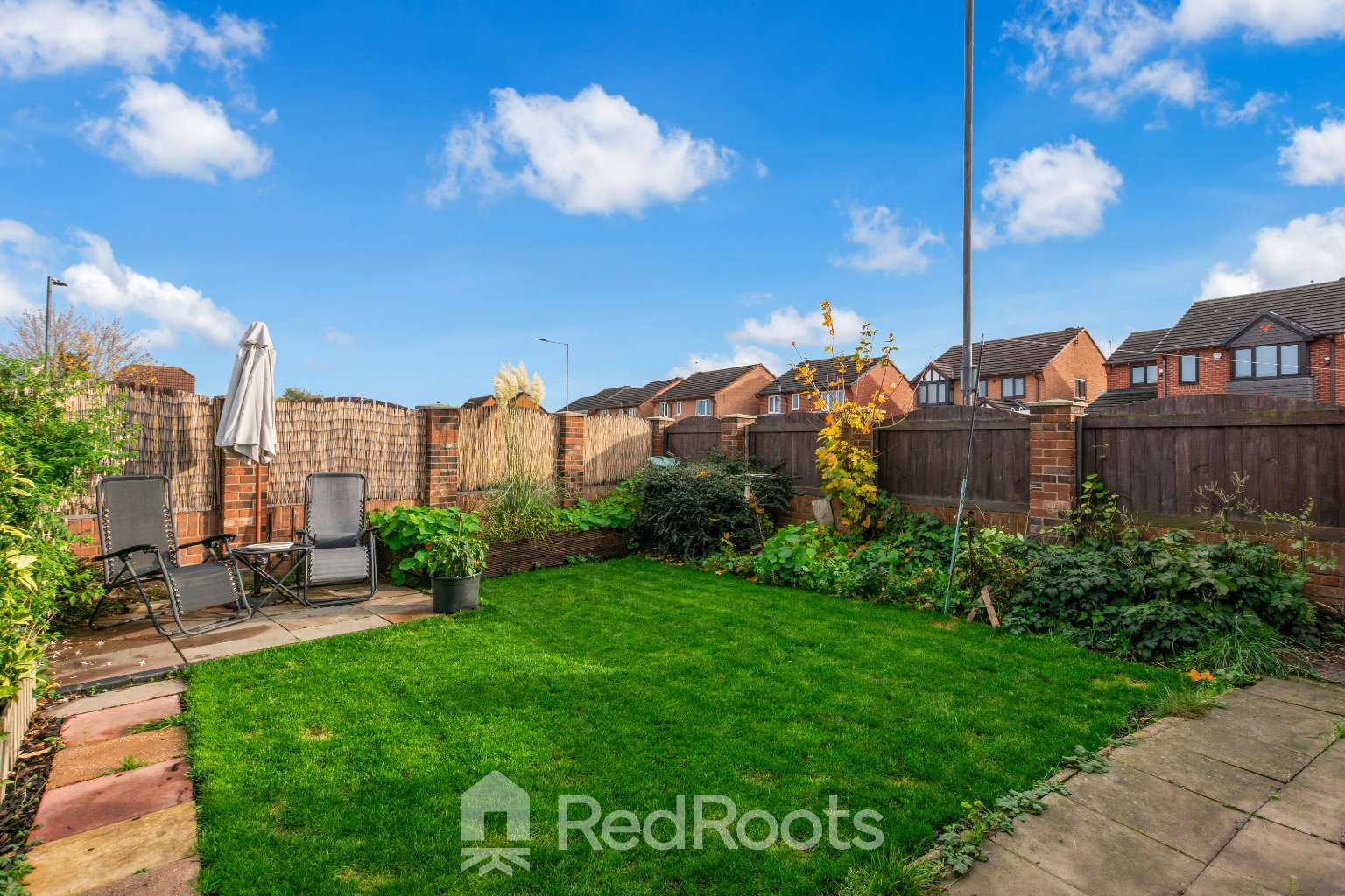 3 bed link detached house for sale in 2 Trent Close, Edlington, Doncaster, DN12  - Property Image 29