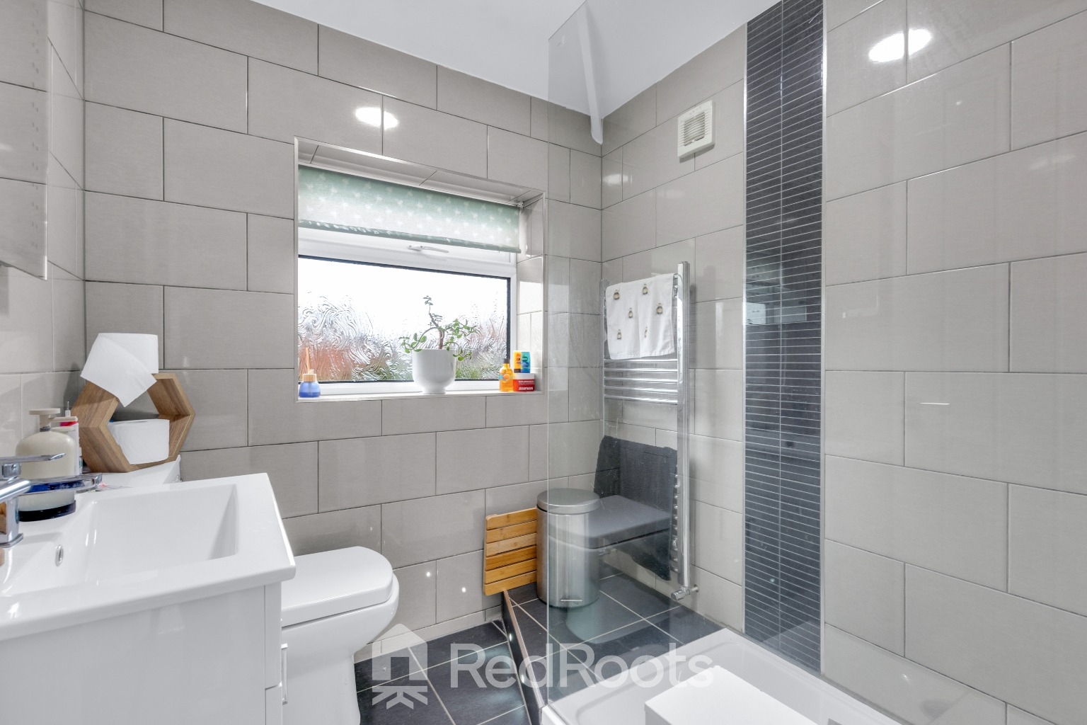 2 bed semi-detached house for sale in Crompton Avenue, Doncaster, South Yorkshire, DN5  - Property Image 12
