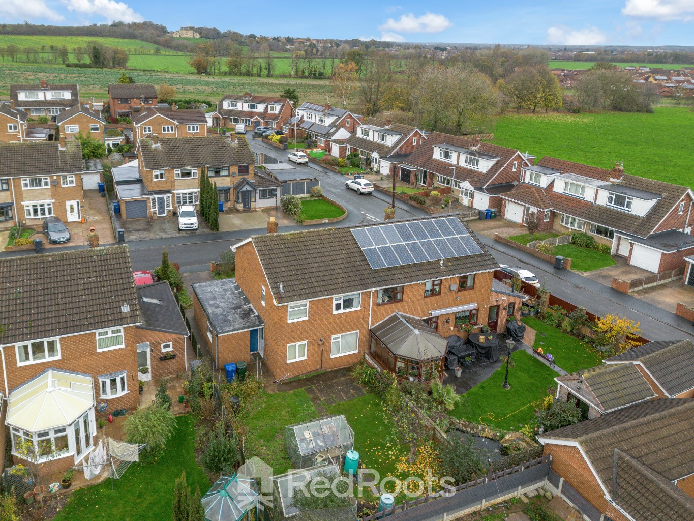 3 bed semi-detached house for sale in Hills Close, Sprotbrough, Doncaster, South Yorkshire, DN5 - Property Image 23