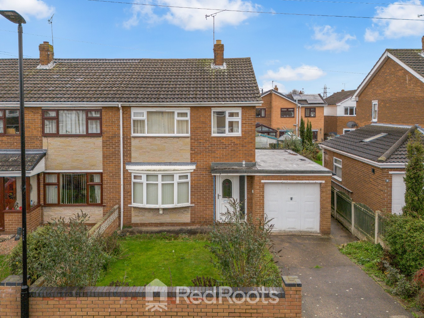3 bed semi-detached house for sale in Hills Close, Sprotbrough, Doncaster, South Yorkshire, DN5 - Property Image 26