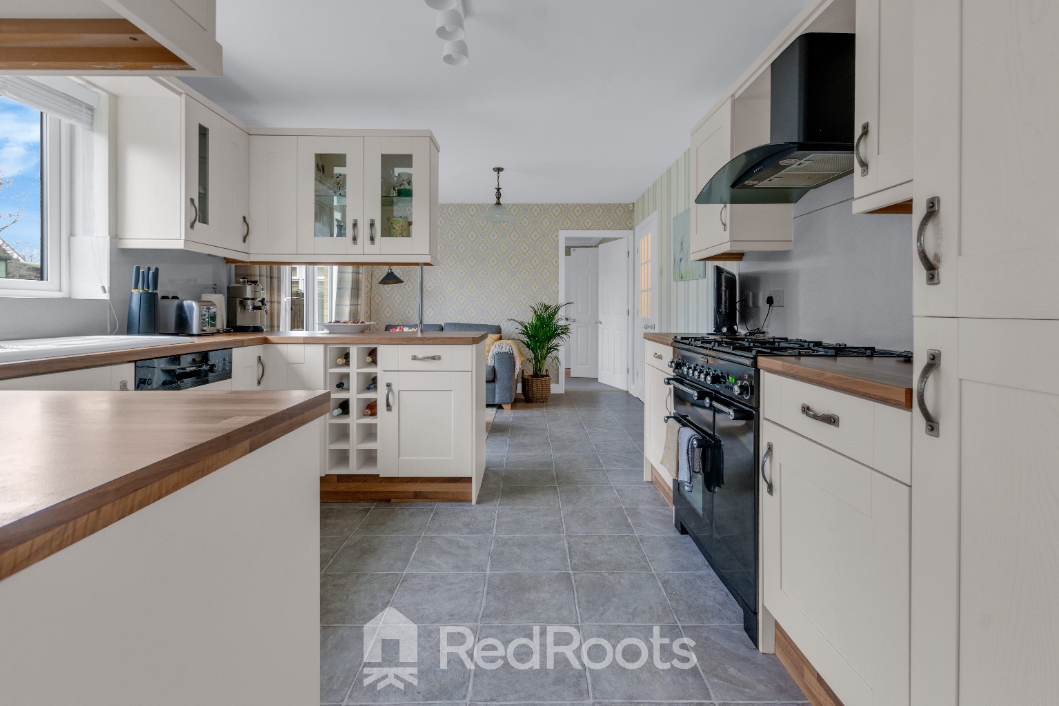 4 bed detached house for sale in Roe Croft Close, Sprotbrough, Doncaster, South Yorkshire, DN5  - Property Image 16