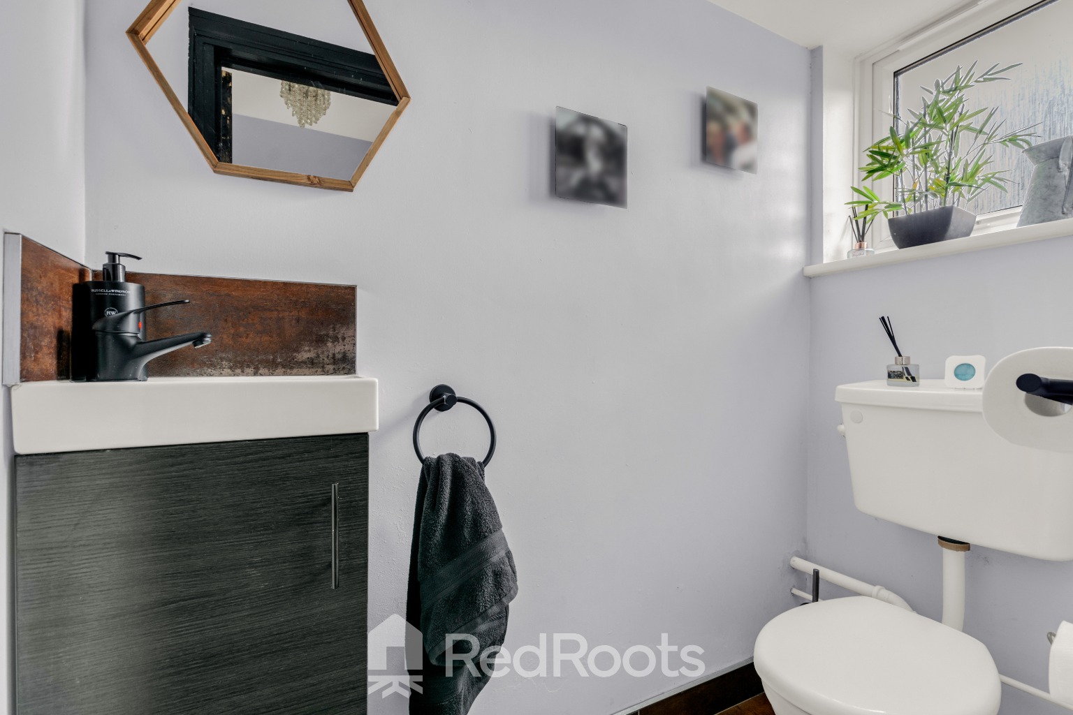 3 bed detached house for sale in Park Drive, Sprotbrough, Doncaster, DN5  - Property Image 17