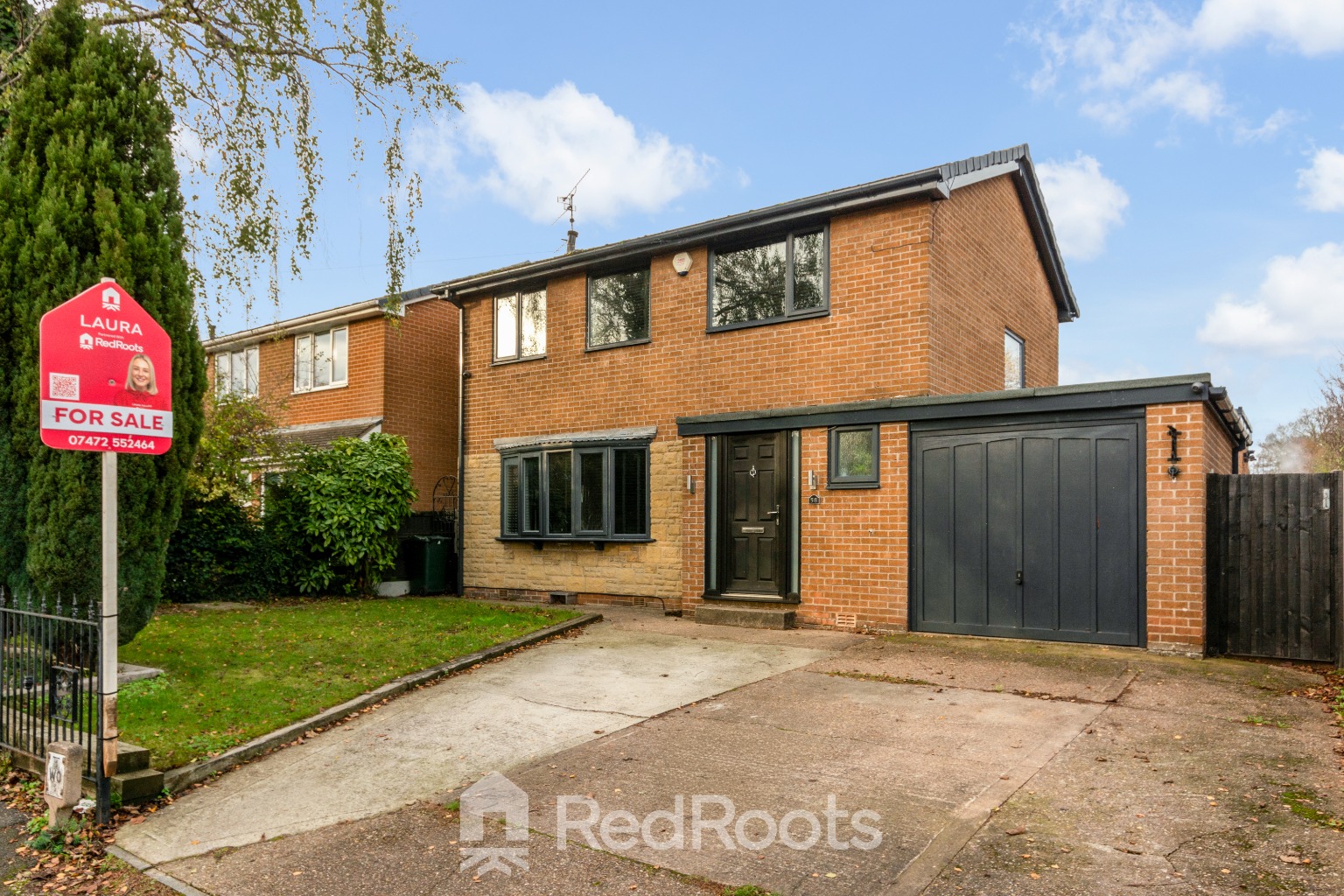 3 bed detached house for sale in Park Drive, Sprotbrough, Doncaster, DN5  - Property Image 1