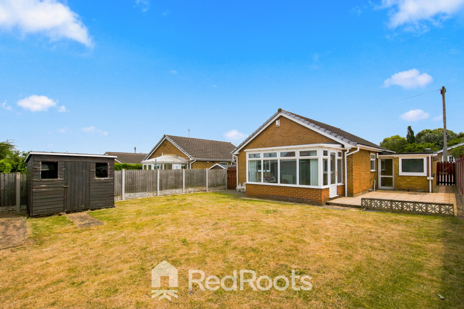 2 bed bungalow for sale in St. Pauls Parade, Cusworth, Doncaster, South Yorkshire, DN5 - Property Image 4