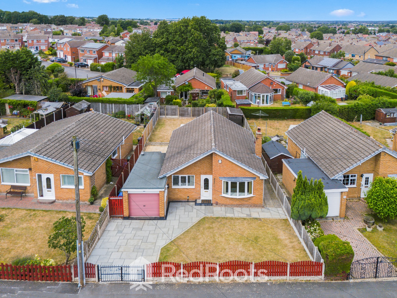 2 bed bungalow for sale in St. Pauls Parade, Cusworth, Doncaster, South Yorkshire, DN5 - Property Image 24