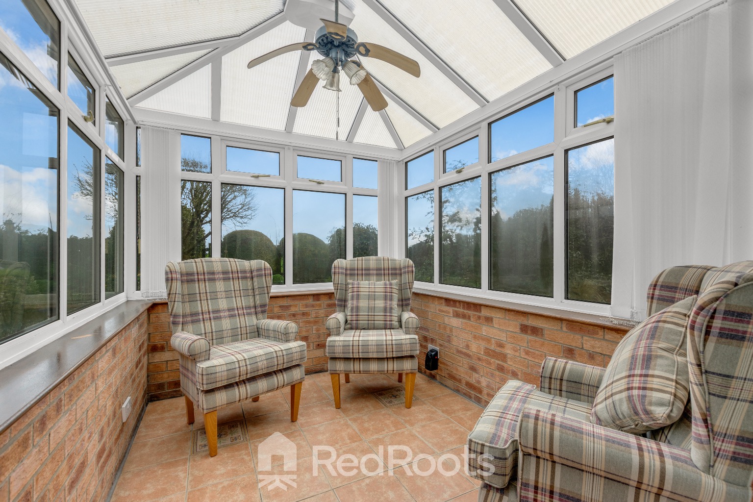 2 bed detached bungalow for sale in Roe Croft Close, Sprotbrough, Doncaster, DN5  - Property Image 14