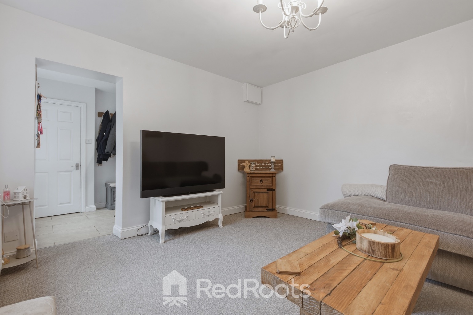 4 bed semi-detached house for sale in North End Drive, Harlington, Doncaster, DN5  - Property Image 17