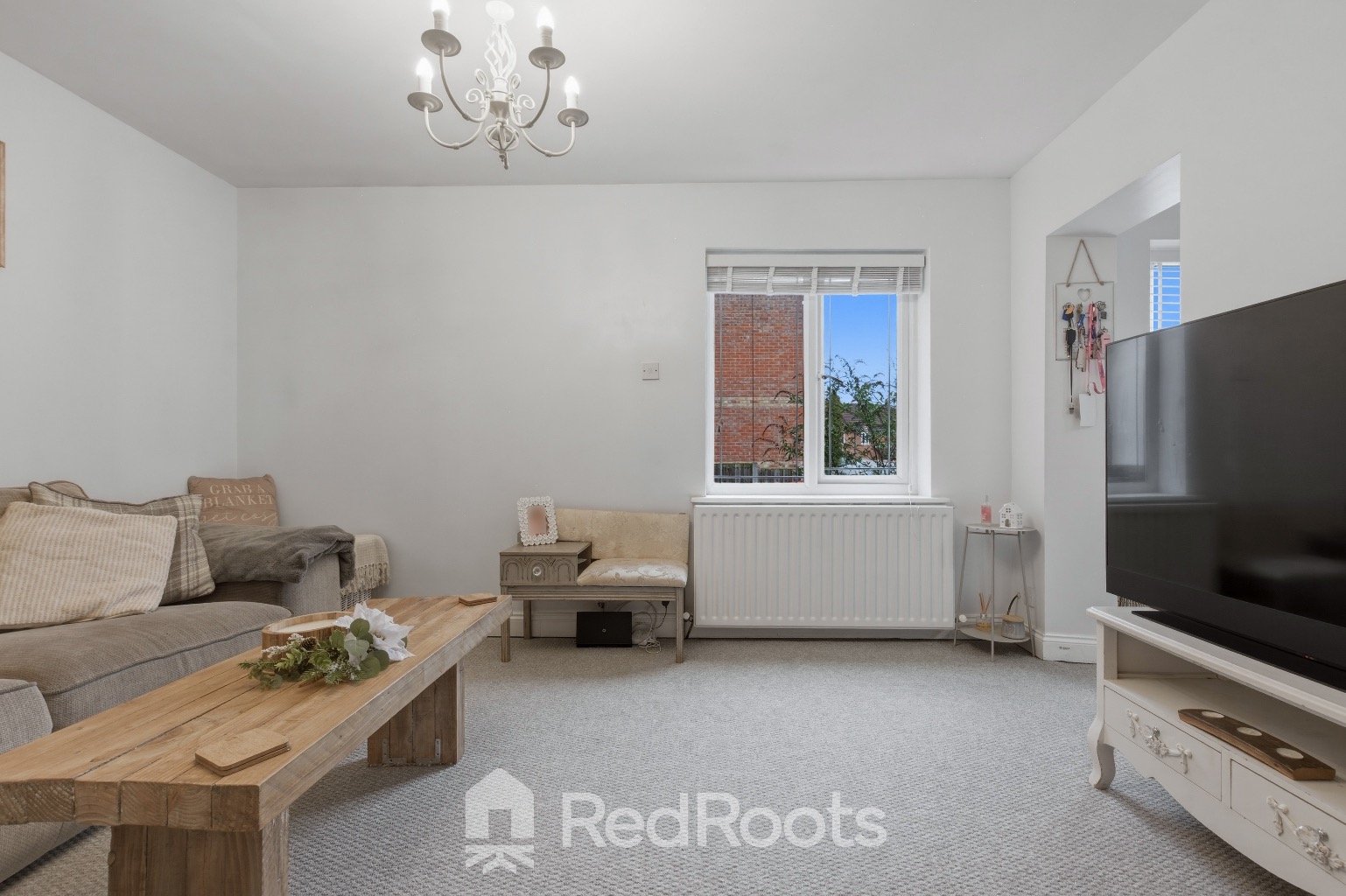 4 bed semi-detached house for sale in North End Drive, Harlington, Doncaster, DN5  - Property Image 16
