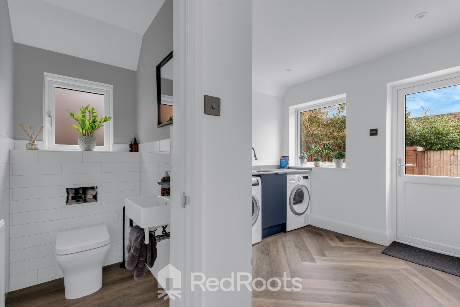 4 bed detached house for sale in Woodview, Sprotbrough, Doncaster, South Yorkshire, DN5  - Property Image 16