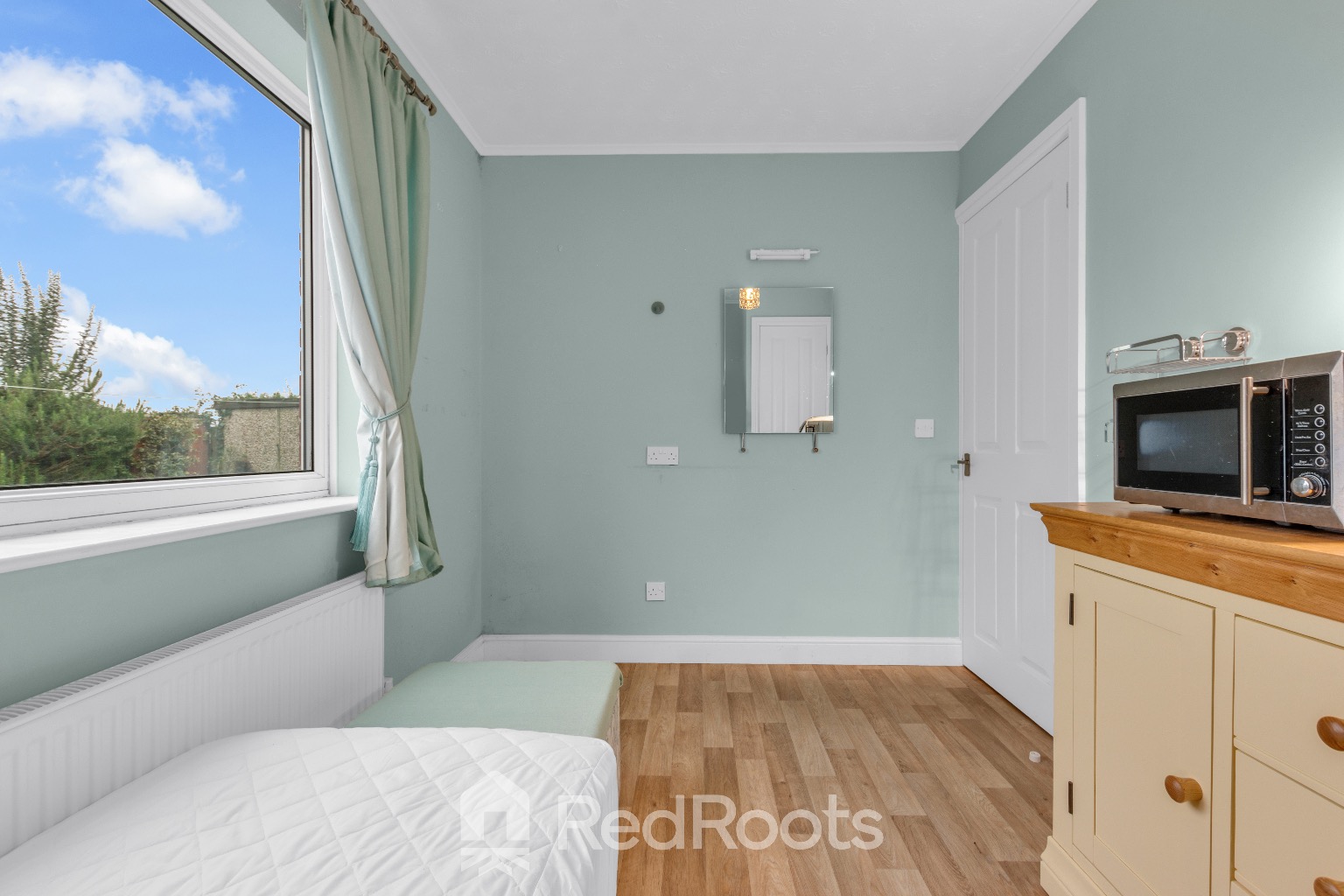 3 bed detached bungalow for sale in Crane Moor Close, Harlington, Doncaster, DN5  - Property Image 5