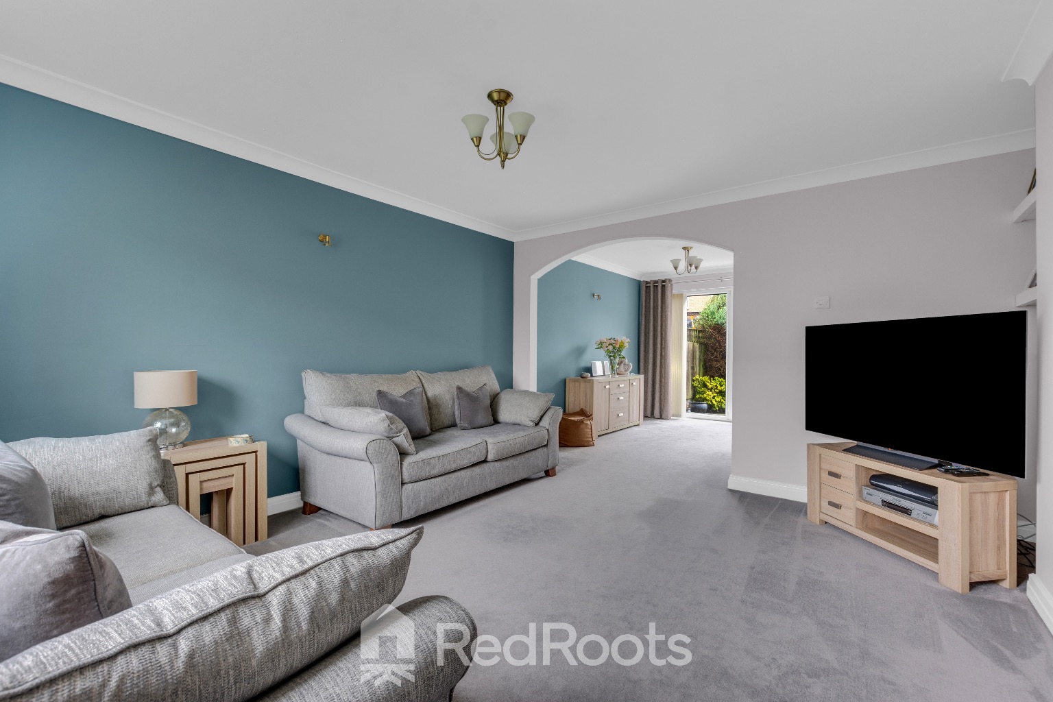 4 bed semi-detached house for sale in Hills Close, Sprotbrough, Doncaster, DN5  - Property Image 3