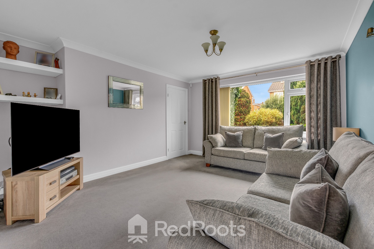 4 bed semi-detached house for sale in Hills Close, Sprotbrough, Doncaster, DN5  - Property Image 5