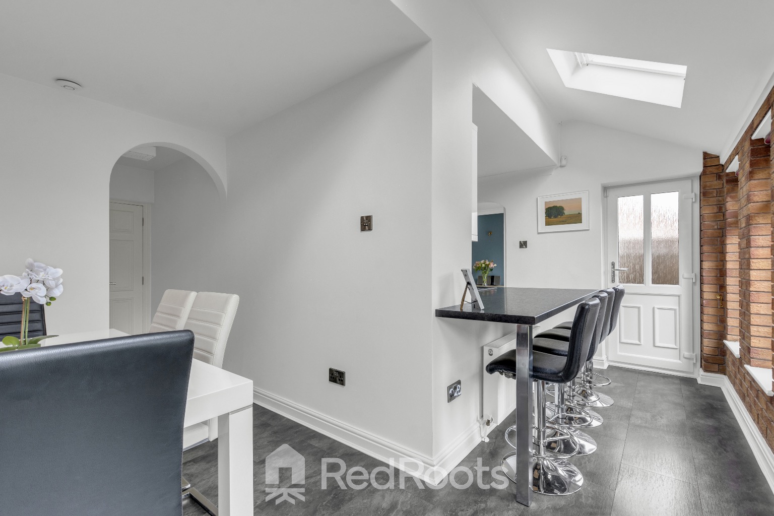 4 bed semi-detached house for sale in Hills Close, Sprotbrough, Doncaster, DN5  - Property Image 10