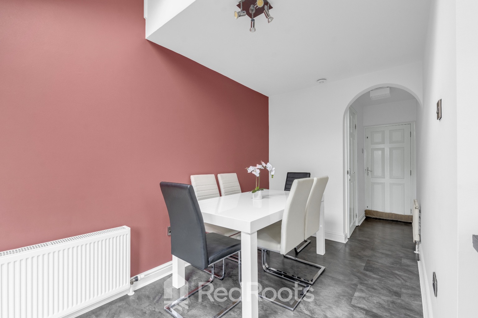 4 bed semi-detached house for sale in Hills Close, Sprotbrough, Doncaster, DN5  - Property Image 9