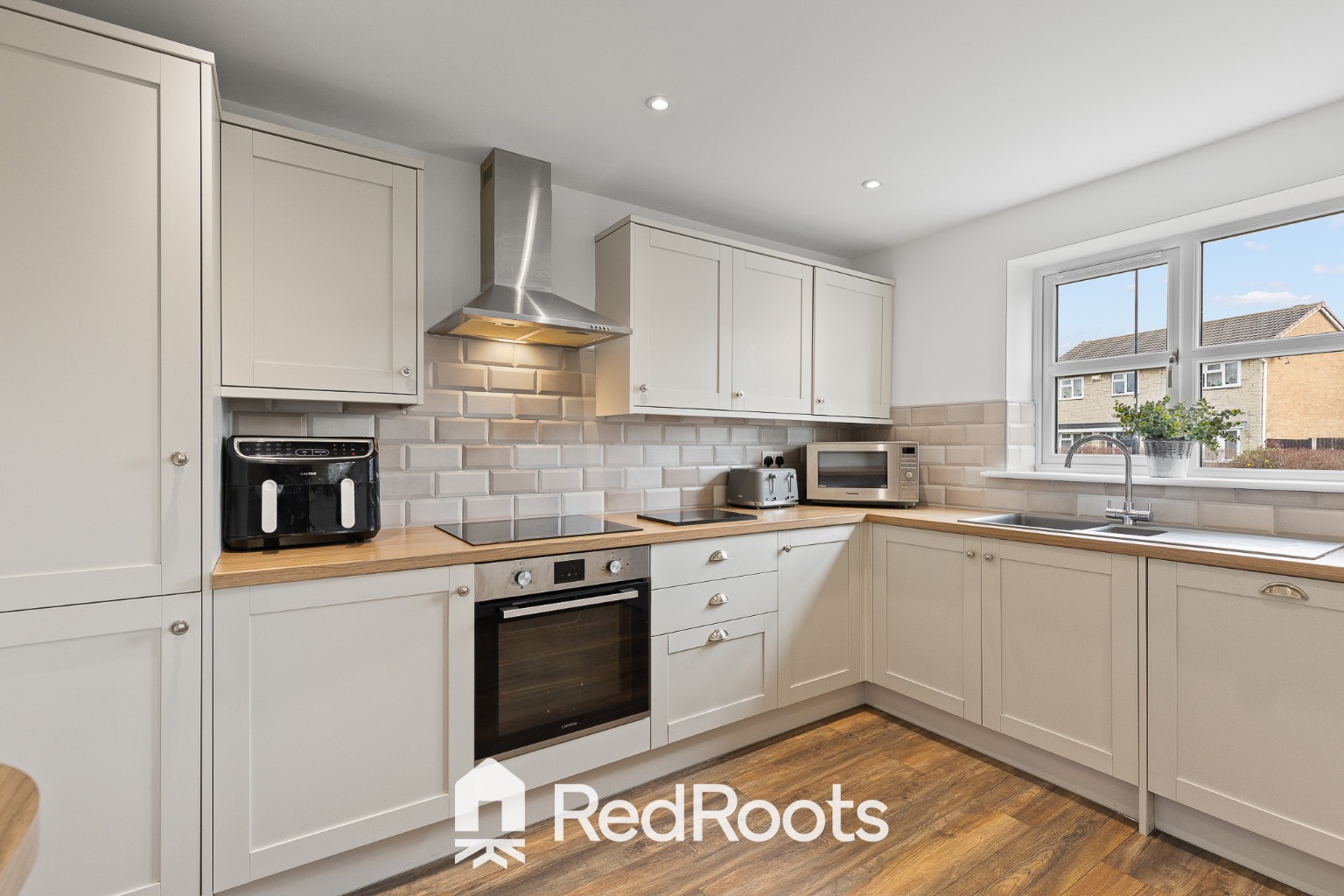 4 bed detached house for sale in Springwell Lane, Doncaster, South Yorkshire, DN4  - Property Image 11