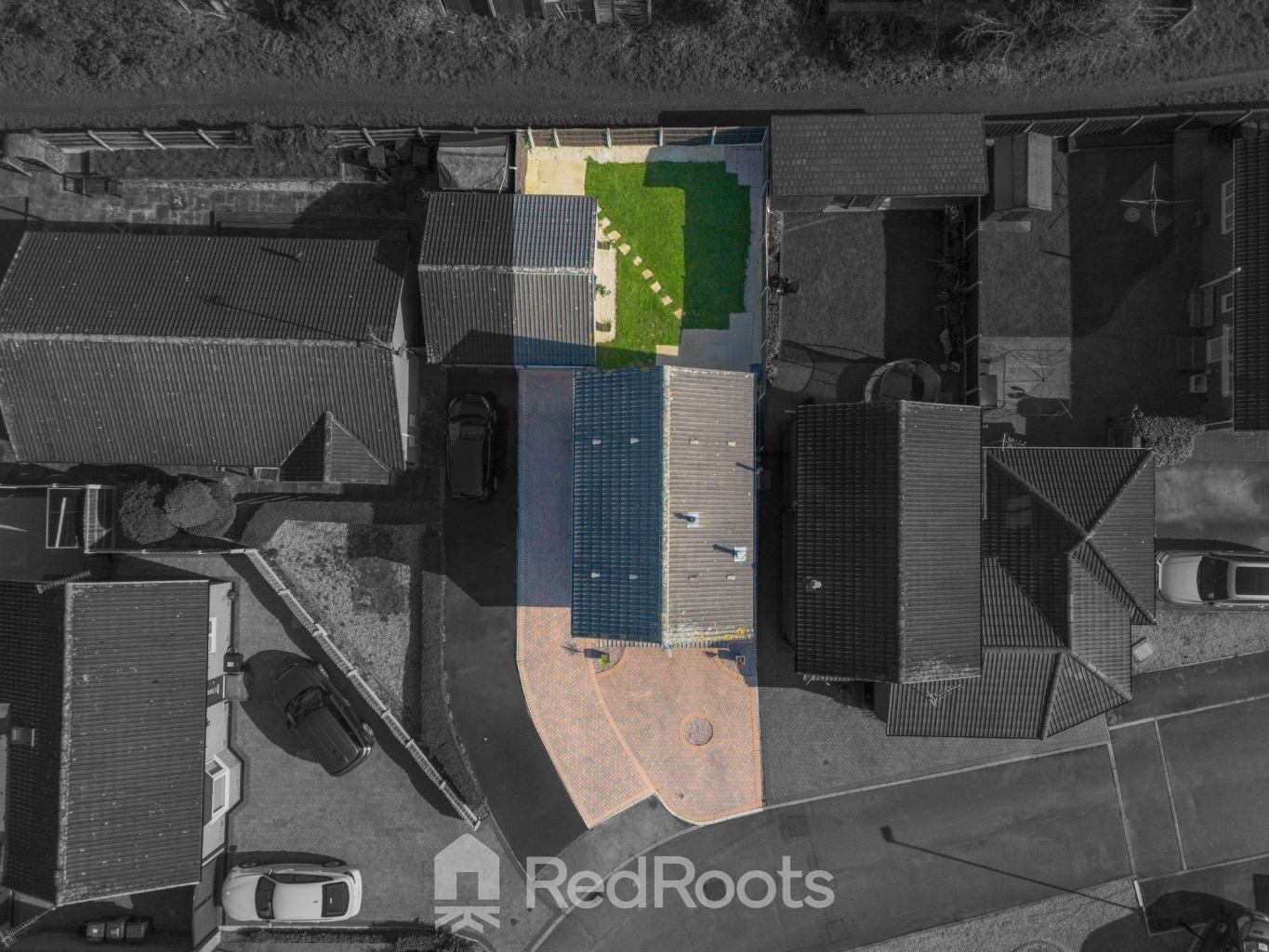 3 bed detached house for sale in Paddock Close, Doncaster, South Yorkshire, DN5 - Property Image 2