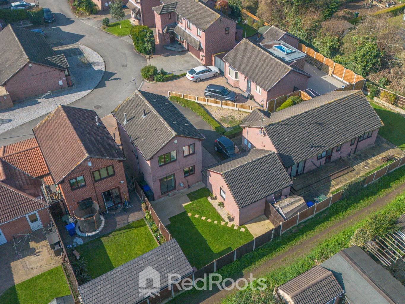 3 bed detached house for sale in Paddock Close, Doncaster, South Yorkshire, DN5 - Property Image 4