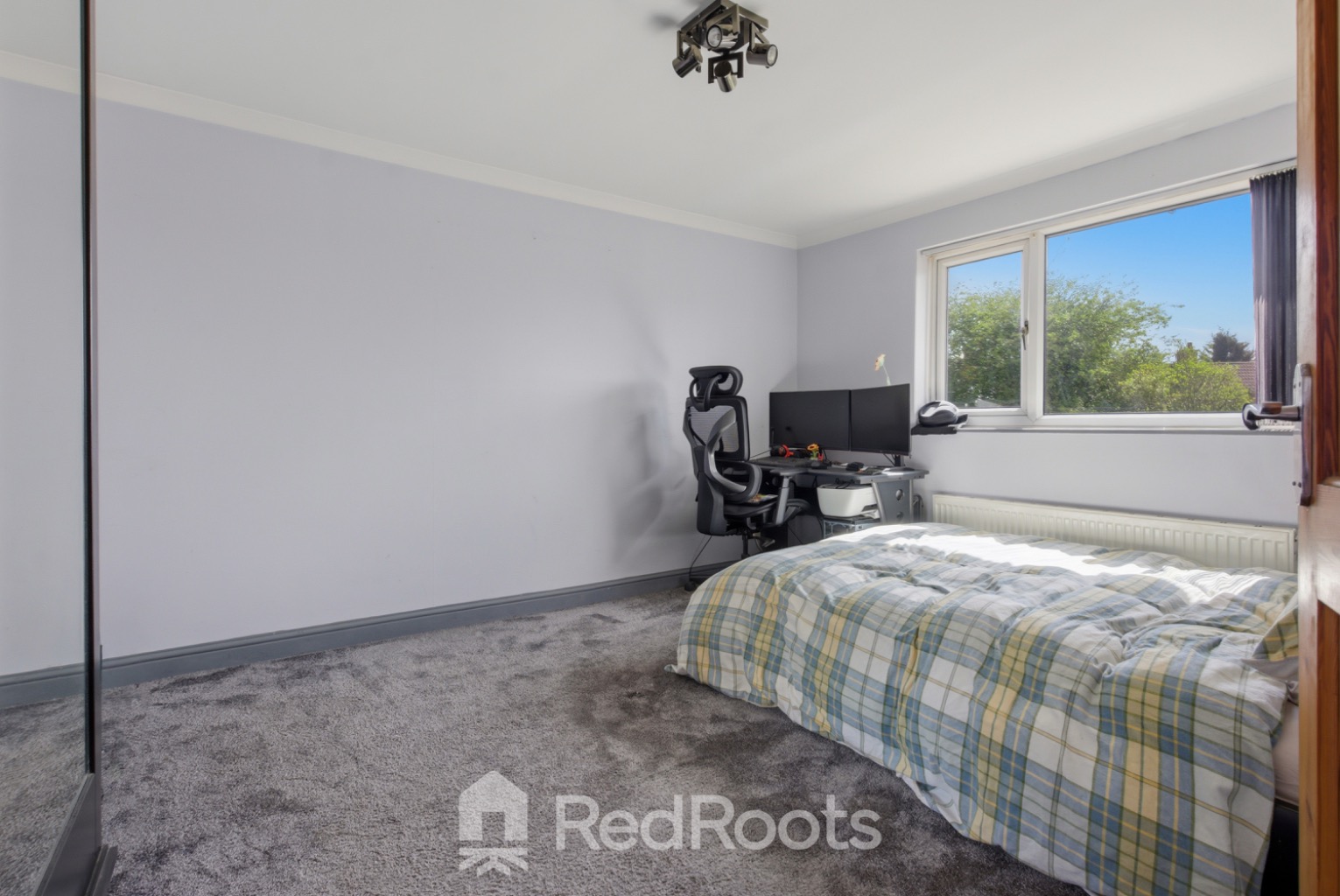 3 bed semi-detached house for sale in Pipering Lane, Doncaster, South Yorkshire, DN5  - Property Image 10