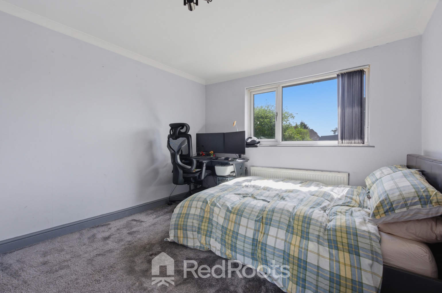 3 bed semi-detached house for sale in Pipering Lane, Doncaster, South Yorkshire, DN5  - Property Image 9