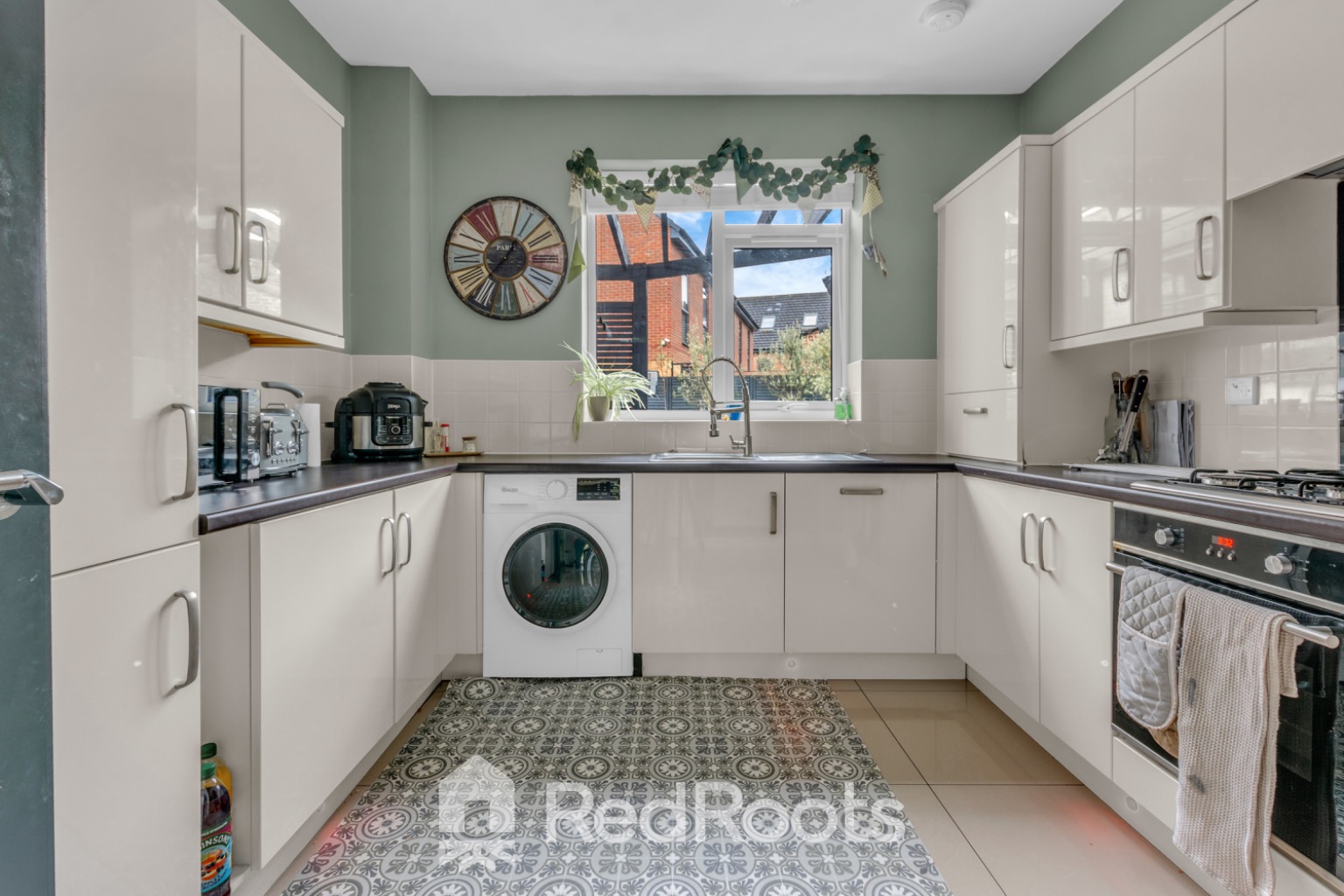 4 bed detached house for sale in Fox Gardens, Bentley, Doncaster,  DN5  - Property Image 8