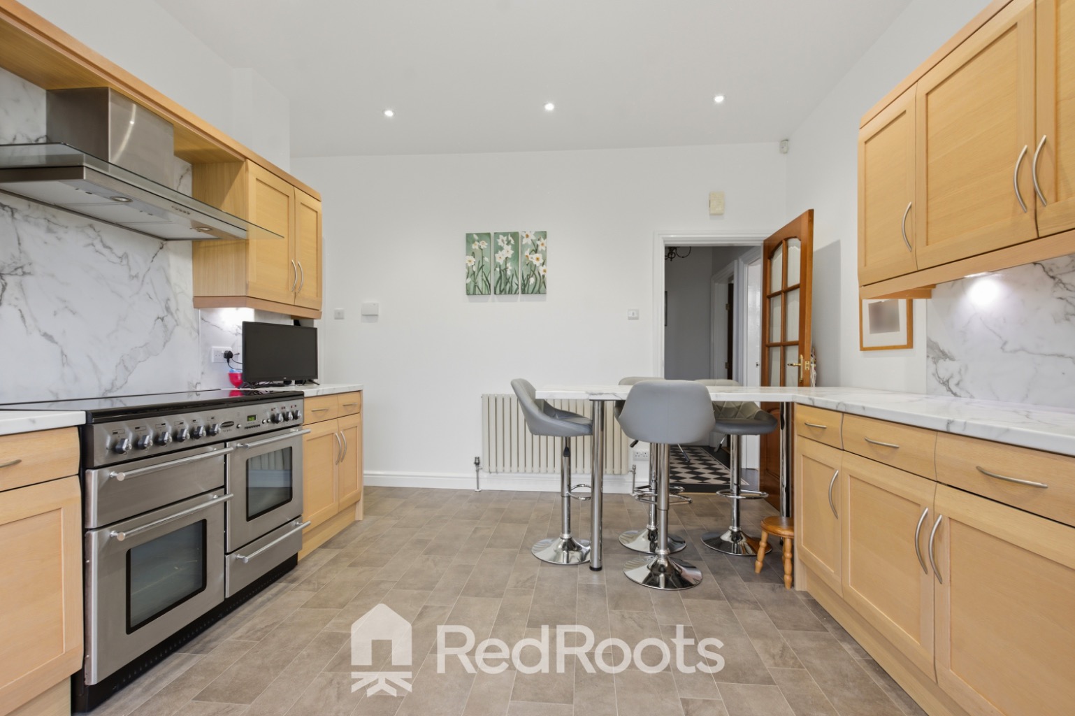 5 bed semi-detached house for sale in Sandygate, Wath-Upon-Dearne, Rotherham, S63  - Property Image 8