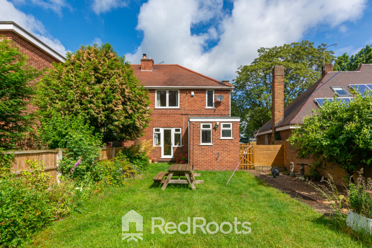 3 bed semi-detached house for sale in Melton Road, Sprotbrough, Doncaster, South Yorkshire, DN5 - Property Image 25