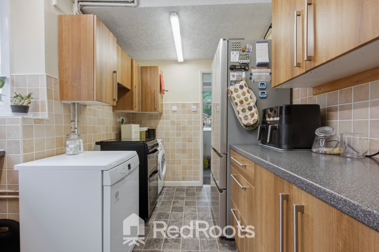 3 bed semi-detached house for sale in Melton Road, Sprotbrough, Doncaster, South Yorkshire, DN5 - Property Image 9