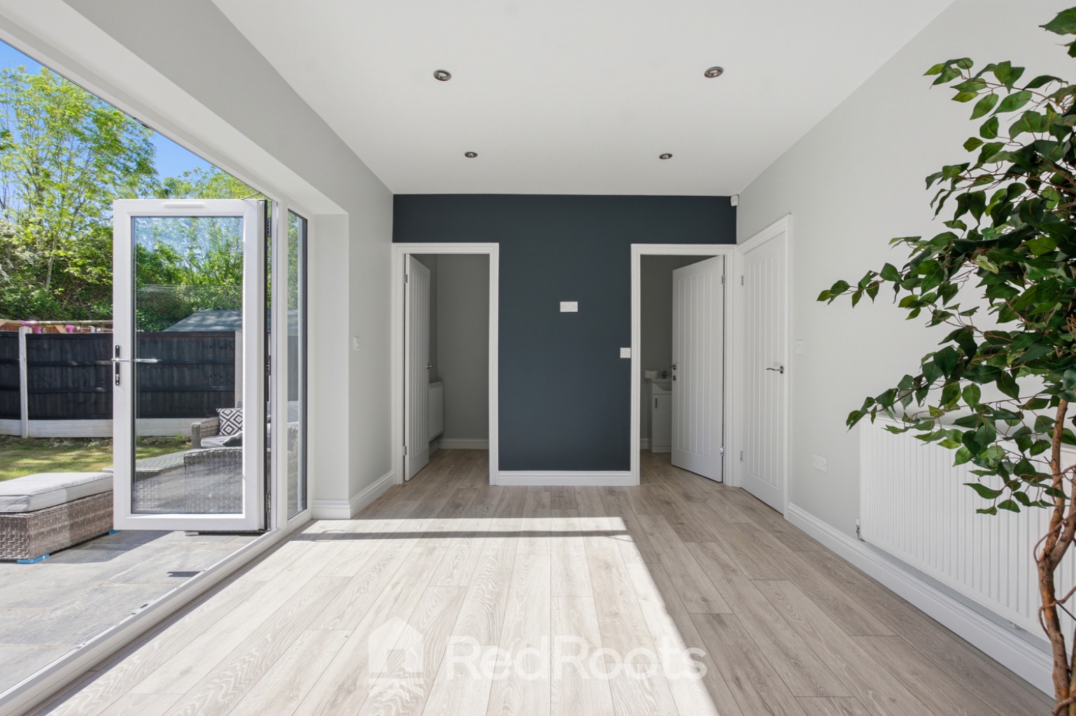 4 bed detached house for sale in Sprotbrough Road, Sprotbrough, Doncaster,  DN5  - Property Image 4