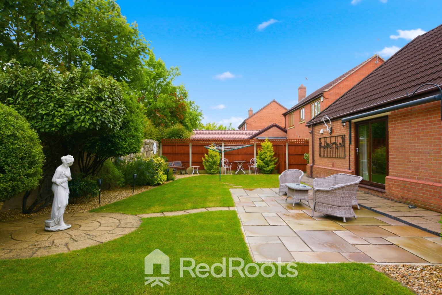 3 bed bungalow for sale in Farm Court, Adwick-le-street, Doncaster, South Yorkshire, DN6  - Property Image 23