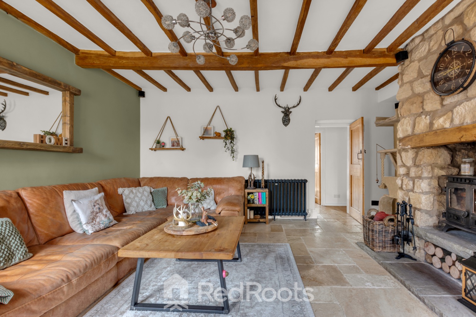 3 bed cottage for sale in Main Street, Cadeby, Doncaster, South Yorkshire, DN5  - Property Image 2