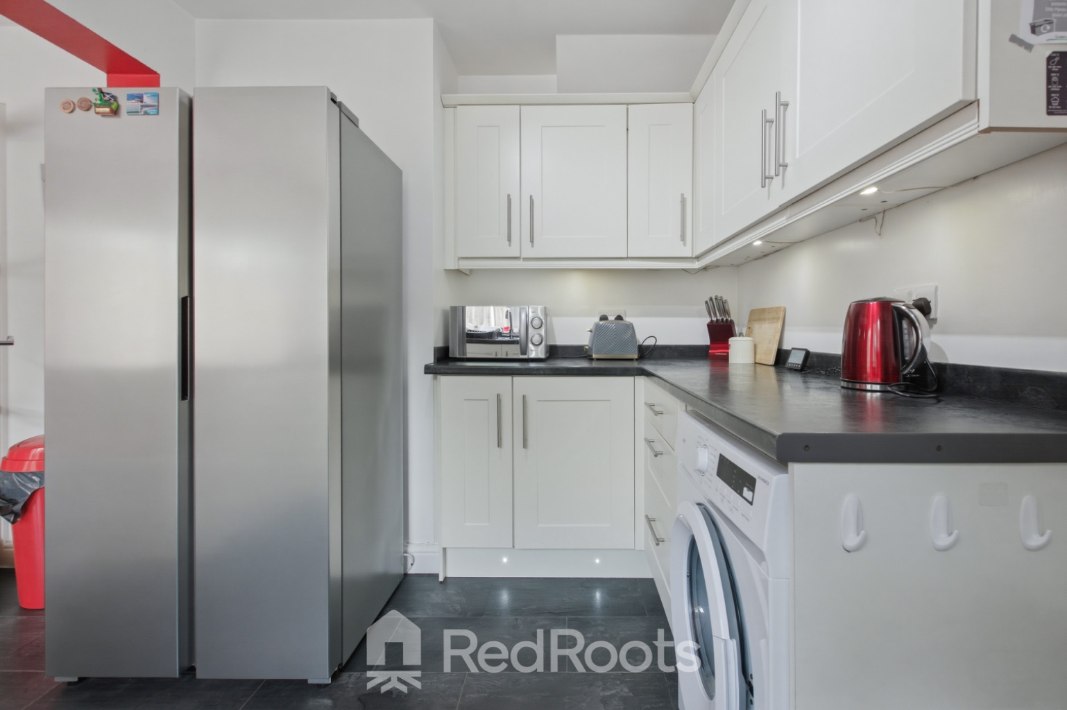 3 bed semi-detached house for sale in St. Davids Drive, Doncaster, South Yorkshire, DN5 - Property Image 9