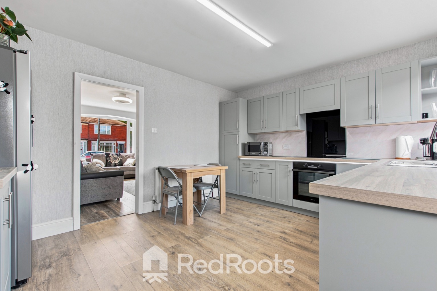 2 bed semi-detached house for sale in Crompton Avenue, Doncaster,  DN5  - Property Image 6