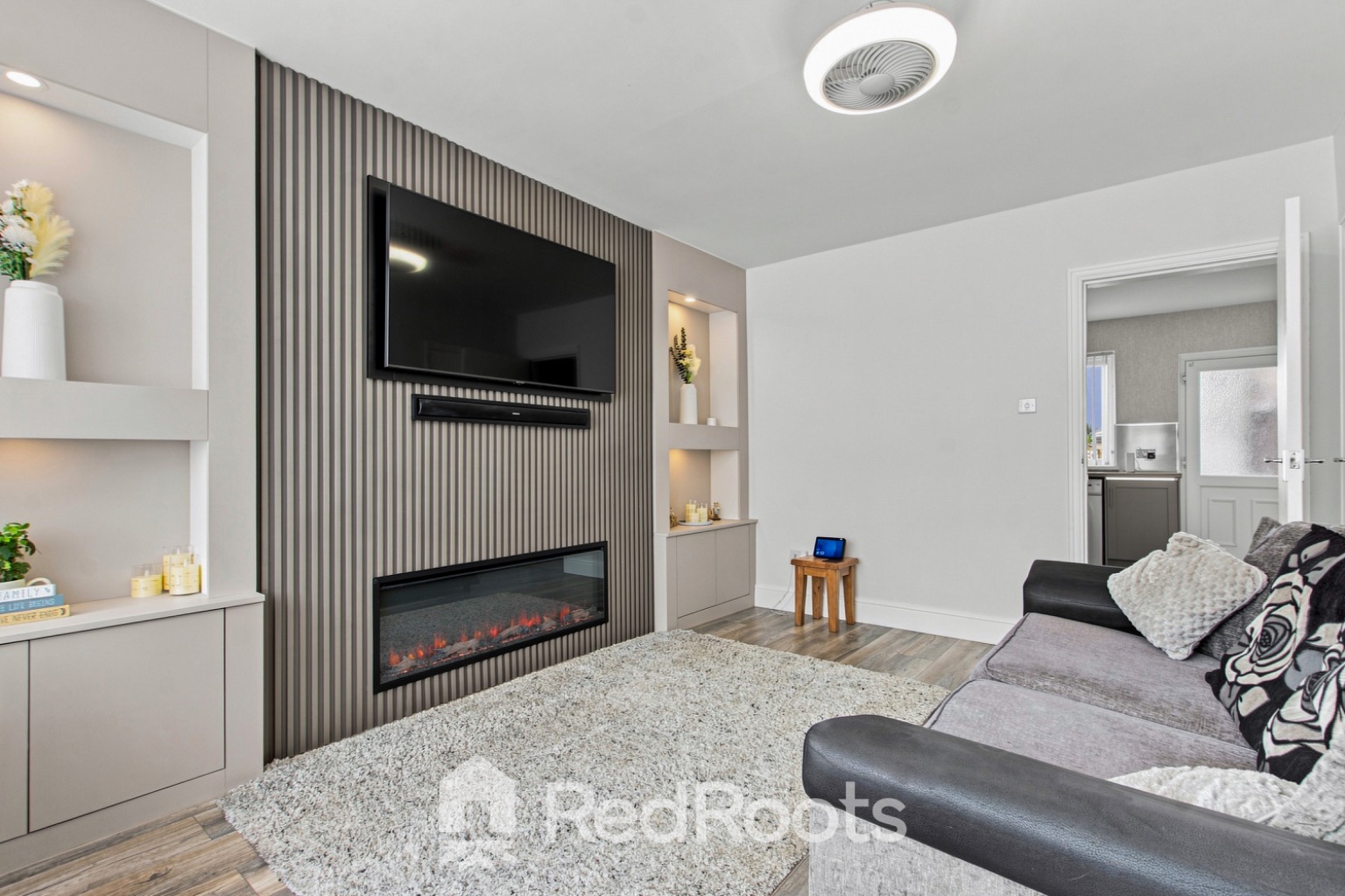 2 bed semi-detached house for sale in Crompton Avenue, Doncaster,  DN5  - Property Image 4