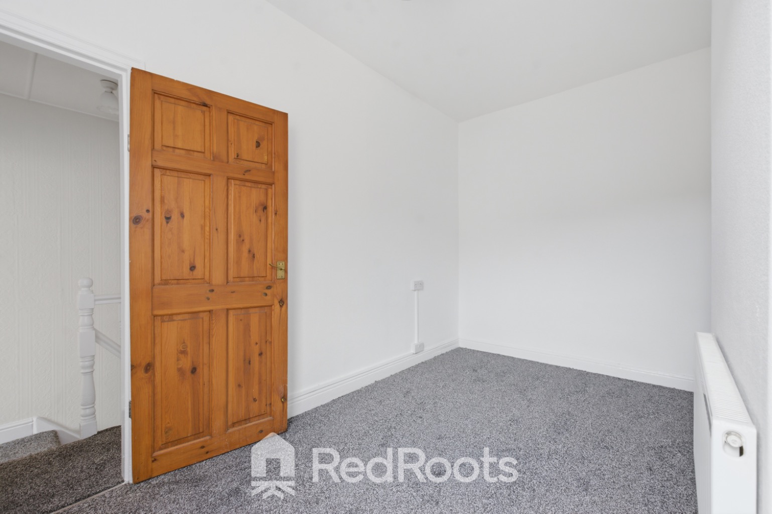 2 bed terraced house for sale in Clarence Avenue, Doncaster, South Yorkshire, DN4 - Property Image 5