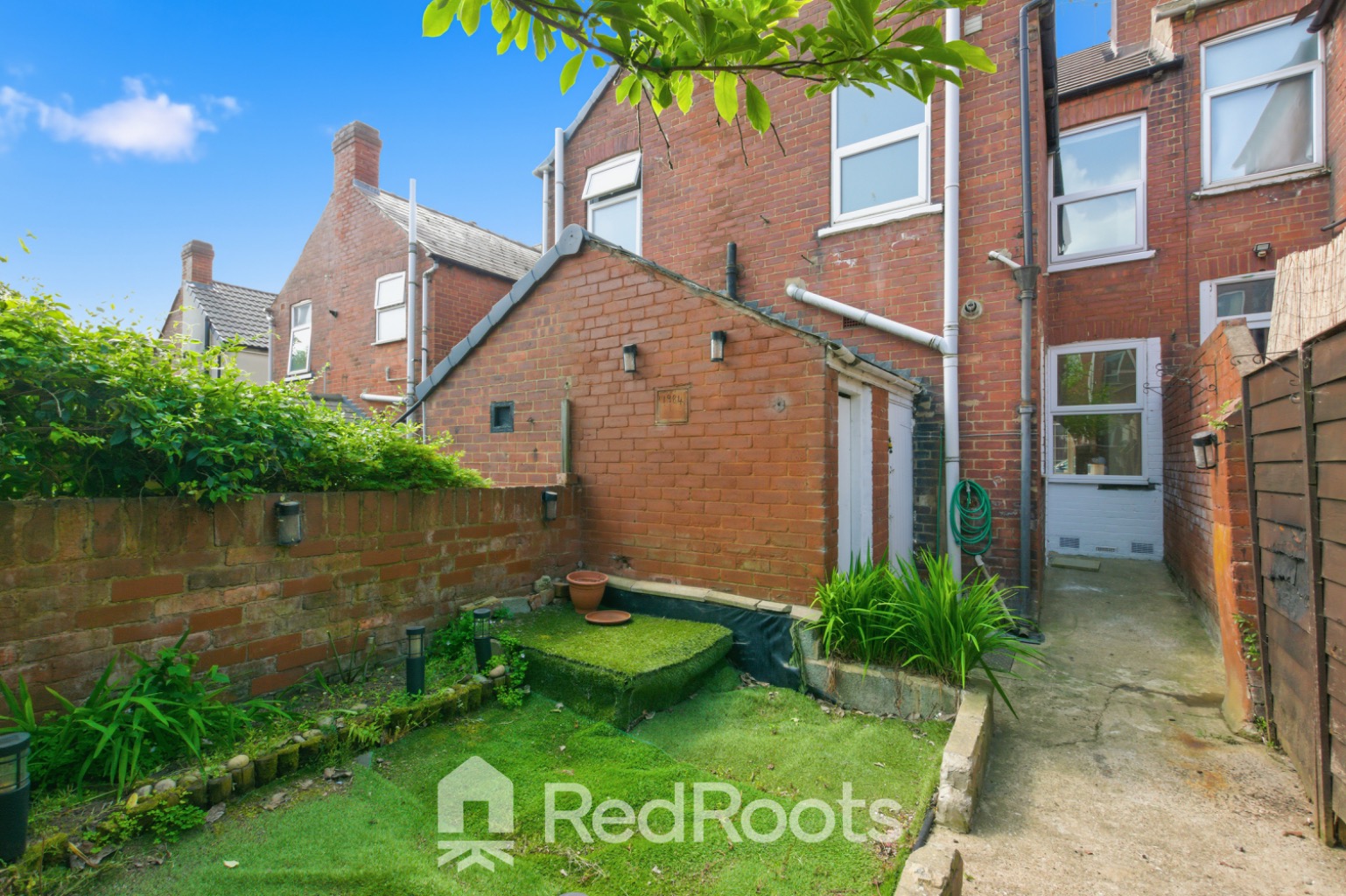 2 bed terraced house for sale in Clarence Avenue, Doncaster, South Yorkshire, DN4 - Property Image 6